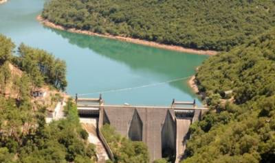 &Epsilon;&nu;&delta;&iota;&alpha;&phi;έ&rho;&omicron;&nu; &alpha;&pi;ό 4 &sigma;&chi;ή&mu;&alpha;&tau;&alpha; &gamma;&iota;&alpha; &tau;&eta; &delta;&eta;&mu;&omicron;&pi;&rho;ά&tau;&eta;&sigma;&eta; έ&rho;&gamma;&omega;&nu; 285 &epsilon;&kappa;&alpha;&tau;. &sigma;&epsilon; &Xi;ά&nu;&theta;&eta; &kappa;&alpha;&iota; &Pi;έ&lambda;&lambda;&alpha;