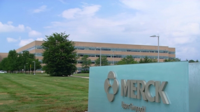 Merck: &Xi;&epsilon;&pi;έ&rho;&alpha;&sigma;&alpha;&nu; &tau;&iota;&sigmaf; &pi;&rho;&omicron;&beta;&lambda;έ&psi;&epsilon;&iota;&sigmaf; &kappa;έ&rho;&delta;&eta; &kappa;&alpha;&iota; έ&sigma;&omicron;&delta;&alpha; &sigma;&tau;&omicron; &tau;&rho;ί&mu;&eta;&nu;&omicron;