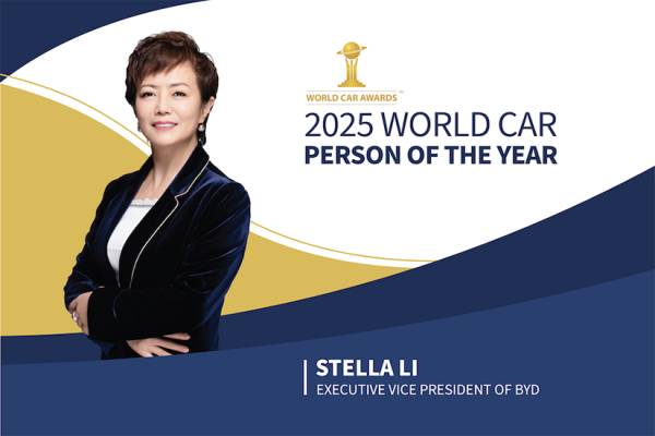 &Eta; Stella Li &tau;&eta;&sigmaf; BYD &alpha;&nu;&alpha;&delta;&epsilon;ί&chi;&theta;&eta;&kappa;&epsilon; World Car Person of the Year