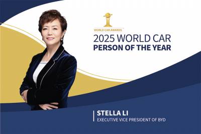 &Eta; Stella Li &tau;&eta;&sigmaf; BYD &alpha;&nu;&alpha;&delta;&epsilon;ί&chi;&theta;&eta;&kappa;&epsilon; World Car Person of the Year