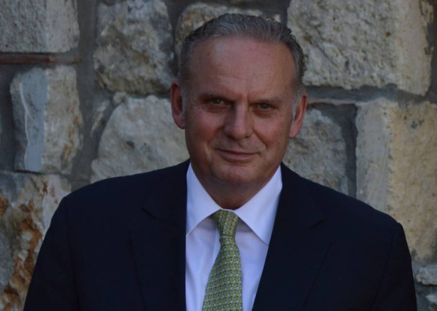 &Gamma;. &Beta;&omicron;&tau;&sigma;&alpha;&rho;ί&delta;&eta;&sigmaf; &sigma;&tau;&omicron;&upsilon;&sigmaf; &theta;&epsilon;&sigma;&mu;&iota;&kappa;&omicron;ύ&sigmaf; &epsilon;&pi;&epsilon;&nu;&delta;&upsilon;&tau;έ&sigmaf;: &Alpha;&iota;&sigma;&iota;&omicron;&delta;&omicron;&xi;ί&alpha; &gamma;&iota;&alpha; Interlife &kappa;&alpha;&iota; &alpha;&sigma;&phi;&alpha;&lambda;&iota;&sigma;&tau;&iota;&kappa;ή &alpha;&gamma;&omicron;&rho;ά
