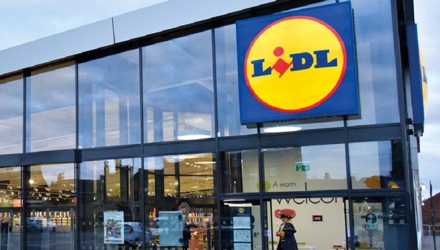 Lidl &Epsilon;&lambda;&lambda;ά&sigmaf;: &Kappa;&omicron;&rho;&upsilon;&phi;&alpha;ί&omicron;&sigmaf; &Epsilon;&rho;&gamma;&omicron;&delta;ό&tau;&eta;&sigmaf; &sigma;&epsilon; &Epsilon;&lambda;&lambda;ά&delta;&alpha; &kappa;&alpha;&iota; &Epsilon;&upsilon;&rho;ώ&pi;&eta; &gamma;&iota;&alpha; 5&eta; &sigma;&upsilon;&nu;&epsilon;&chi;ό&mu;&epsilon;&nu;&eta; &chi;&rho;&omicron;&nu;&iota;ά