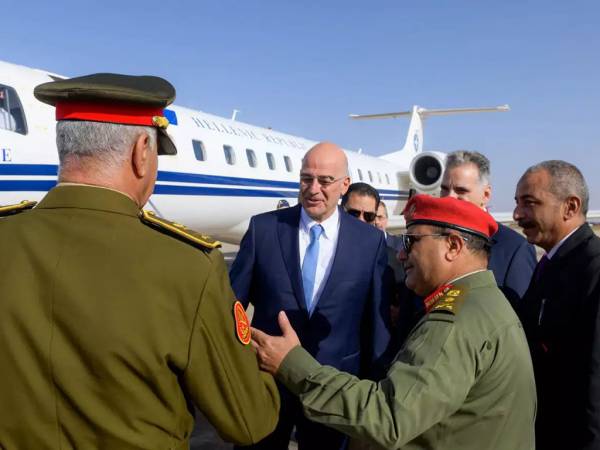 &Lambda;&iota;&beta;&upsilon;&kappa;ό &Upsilon;&Pi;&Epsilon;&Xi;: &Kappa;&alpha;&tau;&alpha;&delta;&iota;&kappa;ά&zeta;&omicron;&upsilon;&mu;&epsilon; &tau;&eta;&nu; ά&rho;&nu;&eta;&sigma;&eta; &tau;&omicron;&upsilon; Έ&lambda;&lambda;&eta;&nu;&alpha; &upsilon;&pi;&omicron;&upsilon;&rho;&gamma;&omicron;ύ &Epsilon;&xi;&omega;&tau;&epsilon;&rho;&iota;&kappa;ώ&nu; &nu;&alpha; &mu;&eta;&nu; &alpha;&pi;&omicron;&beta;&iota;&beta;&alpha;&sigma;&tau;&epsilon;ί &alpha;&pi;ό &tau;&omicron; &alpha;&epsilon;&rho;&omicron;&sigma;&kappa;ά&phi;&omicron;&sigmaf;&kappa;&alpha;&iota; &theta;&alpha; &alpha;&pi;&alpha;&nu;&tau;ή&sigma;&omicron;&upsilon;&mu;&epsilon;