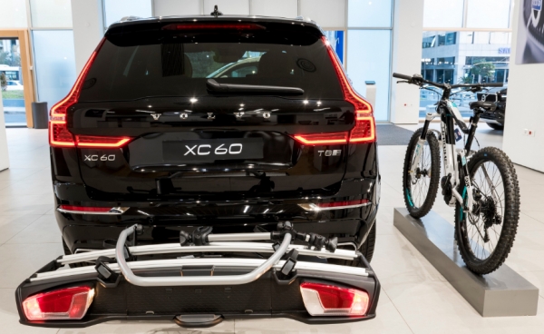 Volvo Car Hellas: &Pi;&rho;&omicron;&omega;&theta;&epsilon;ί &tau;&iota;&sigmaf; &beta;&iota;ώ&sigma;&iota;&mu;&epsilon;&sigmaf; &mu;&epsilon;&tau;&alpha;&kappa;&iota;&nu;ή&sigma;&epsilon;&iota;&sigmaf; &pi;&rho;&omicron;&sigma;&phi;έ&rho;&omicron;&nu;&tau;&alpha;&sigmaf; &epsilon;&pi;&iota;&delta;ό&tau;&eta;&sigma;&eta; &gamma;&iota;&alpha; &alpha;&gamma;&omicron;&rho;ά &eta;&lambda;&epsilon;&kappa;&tau;&rho;&iota;&kappa;&omicron;ύ &pi;&omicron;&delta;ή&lambda;&alpha;&tau;&omicron;&upsilon;