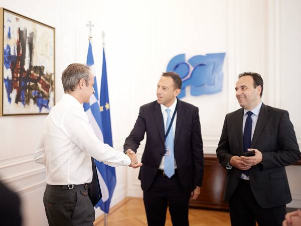 &Mu;&eta;&tau;&sigma;&omicron;&tau;ά&kappa;&eta;&sigmaf; &sigma;&epsilon; &Alpha;&nu;&tau;&iota;&pi;&rho;ό&epsilon;&delta;&rho;&omicron; &tau;&eta;&sigmaf; Google: &laquo;&Alpha;&pi;&omicron;&delta;ί&delta;&omicron;&upsilon;&mu;&epsilon; &mu;&epsilon;&gamma;ά&lambda;&eta; &sigma;&eta;&mu;&alpha;&sigma;ί&alpha; &sigma;&tau;&eta;&nu; &pi;&rho;&omicron;&sigma;&tau;&alpha;&sigma;ί&alpha; &tau;&omega;&nu; &pi;&alpha;&iota;&delta;&iota;ώ&nu; &sigma;&tau;&omicron; &Delta;&iota;&alpha;&delta;ί&kappa;&tau;&upsilon;&omicron;&raquo;