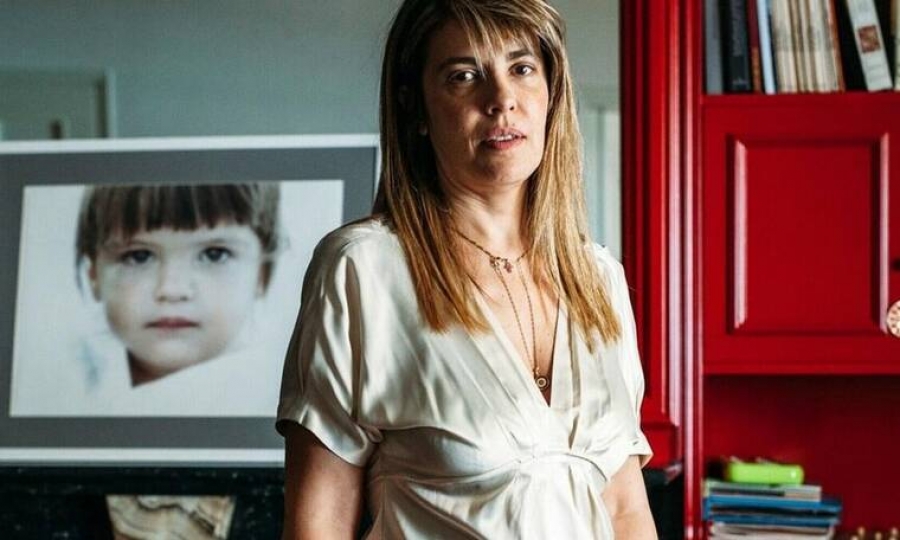 Έ&phi;&upsilon;&gamma;&epsilon; &alpha;&pi;ό &tau;&eta; &zeta;&omega;ή &eta; &sigma;&kappa;&eta;&nu;&omicron;&gamma;&rho;ά&phi;&omicron;&sigmaf; Έ&lambda;&lambda;&eta; &Pi;&alpha;&pi;&alpha;&gamma;&epsilon;&omega;&rho;&gamma;&alpha;&kappa;&omicron;&pi;&omicron;ύ&lambda;&omicron;&upsilon;
