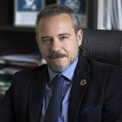&Sigma;&tau;&eta; Mytilineos &omicron; &Alpha;&lambda;έ&xi;&alpha;&nu;&delta;&rho;&omicron;&sigmaf; &Kappa;&omega;&sigma;&tau;ό&pi;&omicron;&upsilon;&lambda;&omicron;&sigmaf; &mu;&epsilon;&tau;ά &alpha;&pi;ό 16 &chi;&rho;ό&nu;&iota;&alpha; &sigma;&tau;&eta;&nu; CSR Hellas