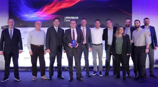 &Tau;&rho;ά&pi;&epsilon;&zeta;&alpha; &Pi;&epsilon;&iota;&rho;&alpha;&iota;ώ&sigmaf;: &Alpha;&nu;&alpha;&delta;&epsilon;ί&chi;&theta;&eta;&kappa;&epsilon; AI/Data Team of the Year &kappa;&alpha;&iota; &tau;&omicron; 2026