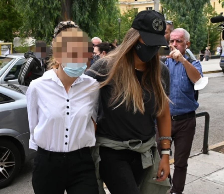 &Pi;&rho;&omicron;&phi;&upsilon;&lambda;&alpha;&kappa;&iota;&sigma;&tau;έ&omicron;&iota; &tau;&omicron; &gamma;&nu;&omega;&sigma;&tau;ό &mu;&omicron;&nu;&tau;έ&lambda;&omicron; &kappa;&alpha;&iota; &omicron; &pi;&rho;ώ&eta;&nu; &pi;&omicron;&delta;&omicron;&sigma;&phi;&alpha;&iota;&rho;&iota;&sigma;&tau;ή&sigmaf; &gamma;&iota;&alpha; &tau;&eta;&nu; &kappa;&omicron;&kappa;&alpha;ΐ&nu;&eta;