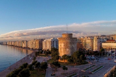 &Theta;&epsilon;&sigma;&sigma;&alpha;&lambda;&omicron;&nu;ί&kappa;&eta;: Black Weekends &mu;&epsilon; &epsilon;&kappa;&pi;&tau;ώ&sigma;&epsilon;&iota;&sigmaf; έ&omega;&sigmaf; 60% &sigma;&tau;&alpha; &xi;&epsilon;&nu;&omicron;&delta;&omicron;&chi;&epsilon;ί&alpha; &tau;&eta;&sigmaf; &pi;ό&lambda;&eta;&sigmaf;