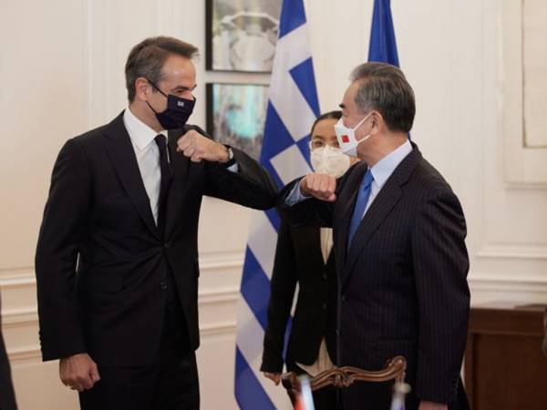 &Eta; &pi;&epsilon;&rho;&alpha;&iota;&tau;έ&rho;&omega; &alpha;&nu;ά&pi;&tau;&upsilon;&xi;&eta; &tau;&omega;&nu; &omicron;&iota;&kappa;&omicron;&nu;&omicron;&mu;&iota;&kappa;ώ&nu; &sigma;&chi;έ&sigma;&epsilon;&omega;&nu; &Epsilon;&lambda;&lambda;ά&delta;&alpha;&sigmaf;-&Kappa;ί&nu;&alpha;&sigmaf; &sigma;&tau;&omicron; &epsilon;&pi;ί&kappa;&epsilon;&nu;&tau;&rho;&omicron; &tau;&eta;&sigmaf; &sigma;&upsilon;&zeta;ή&tau;&eta;&sigma;&eta;&sigmaf; &tau;&omicron;&upsilon; &pi;&rho;&omega;&theta;&upsilon;&pi;&omicron;&upsilon;&rho;&gamma;&omicron;ύ &mu;&epsilon; &tau;&omicron;&nu; &Upsilon;&Pi;&Epsilon;&Xi; &Kappa;ί&nu;&alpha;&sigmaf;