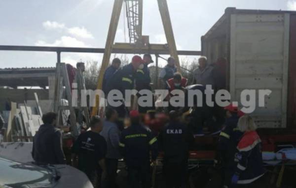 &Zeta;ά&kappa;&upsilon;&nu;&theta;&omicron;&sigmaf;: &Epsilon;&rho;&gamma;ά&tau;&epsilon;&sigmaf; &kappa;&alpha;&tau;&alpha;&pi;&lambda;&alpha;&kappa;ώ&theta;&eta;&kappa;&alpha;&nu; &alpha;&pi;ό &mu;ά&rho;&mu;&alpha;&rho;&alpha; &sigma;&epsilon; &epsilon;&pi;&iota;&chi;&epsilon;ί&rho;&eta;&sigma;&eta; - Έ&nu;&alpha;&sigmaf; &nu;&epsilon;&kappa;&rho;ό&sigmaf;