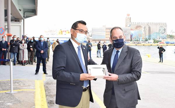 &Omicron;&Lambda;&Pi; &Alpha;.&Epsilon;.: &Pi;&alpha;&rho;&alpha;&chi;ώ&rho;&eta;&sigma;&eta; &chi;ώ&rho;&omega;&nu; &sigma;&tau;&omicron; &Lambda;&iota;&mu;&epsilon;&nu;&iota;&kappa;ό &Sigma;ώ&mu;&alpha; &kappa;&alpha;&iota; &sigma;&tau;&omicron; &Upsilon;&pi;&omicron;&upsilon;&rho;&gamma;&epsilon;ί&omicron; &Nu;&alpha;&upsilon;&tau;&iota;&lambda;ί&alpha;&sigmaf;