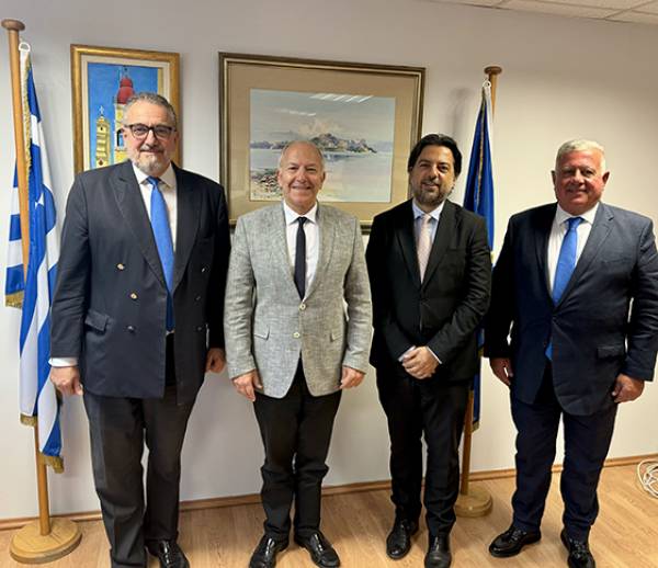 &Epsilon;&theta;&iota;&mu;&omicron;&tau;&upsilon;&pi;&iota;&kappa;ή &epsilon;&pi;ί&sigma;&kappa;&epsilon;&psi;&eta; &tau;&omicron;&upsilon; &Pi;&rho;&omicron;&epsilon;&delta;&rho;&epsilon;ί&omicron;&upsilon; &tau;&omicron;&upsilon; &Nu;&alpha;&upsilon;&tau;&iota;&kappa;&omicron;ύ &Epsilon;&pi;&iota;&mu;&epsilon;&lambda;&eta;&tau;&eta;&rho;ί&omicron;&upsilon; &Epsilon;&lambda;&lambda;ά&delta;&omicron;&sigmaf; &sigma;&tau;&omicron;&nu; &Upsilon;&phi;&upsilon;&pi;&omicron;&upsilon;&rho;&gamma;ό &Nu;&alpha;&upsilon;&tau;&iota;&lambda;ί&alpha;&sigmaf; &kappa;&alpha;&iota; &Nu;&eta;&sigma;&iota;&omega;&tau;&iota;&kappa;ή&sigmaf; &Pi;&omicron;&lambda;&iota;&tau;&iota;&kappa;ή&sigmaf; &Sigma;&tau;έ&phi;&alpha;&nu;&omicron; &Gamma;&kappa;ί&kappa;&alpha;