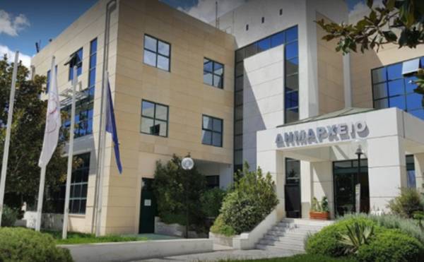 &Delta;ή&mu;&omicron;&sigmaf; &Eta;&lambda;&iota;&omicron;ύ&pi;&omicron;&lambda;&eta;&sigmaf;: &Delta;&omega;&rho;&epsilon;ά&nu; &pi;&alpha;&rho;&omicron;&chi;ή &nu;&omicron;&mu;&iota;&kappa;ή&sigmaf; &beta;&omicron;ή&theta;&epsilon;&iota;&alpha;&sigmaf; &gamma;&iota;&alpha; &sigma;&upsilon;&nu;&tau;ά&xi;&epsilon;&iota;&sigmaf;