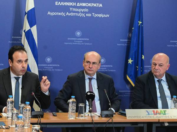 &Mu;έ&tau;&rho;&alpha; &gamma;&iota;&alpha; &alpha;&gamma;&rho;ό&tau;&epsilon;&sigmaf;: 8,5 &lambda;&epsilon;&pi;&tau;ά/kWh &tau;&omicron; &rho;&epsilon;ύ&mu;&alpha;, &mu;έ&sigma;&omega; &epsilon;&phi;&alpha;&rho;&mu;&omicron;&gamma;ή&sigmaf; &epsilon;&pi;&iota;&sigma;&tau;&rho;&omicron;&phi;ή &tau;&omicron;&upsilon; &Epsilon;&Phi;&Kappa; &pi;&epsilon;&tau;&rho;&epsilon;&lambda;&alpha;ί&omicron;&upsilon; &sigma;&tau;&eta;&nu; &alpha;&nu;&tau;&lambda;ί&alpha;