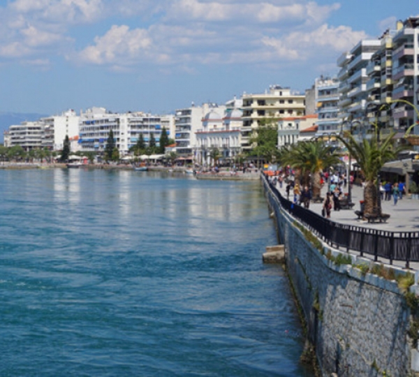 &Chi;&alpha;&lambda;&kappa;ί&delta;&alpha;: &Kappa;&rho;&omicron;ύ&sigma;&mu;&alpha; &kappa;&omicron;&rho;&omega;&nu;&omicron;ϊ&omicron;ύ &sigma;&epsilon; 66&chi;&rho;&omicron;&nu;&omicron; &Alpha;&theta;&eta;&nu;&alpha;ί&omicron; &pi;&omicron;&upsilon; έ&kappa;&alpha;&nu;&epsilon; &delta;&iota;&alpha;&kappa;&omicron;&pi;έ&sigmaf;