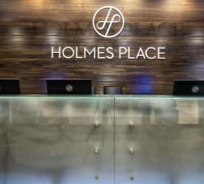 Holmes Place: &Iota;&alpha;&tau;&rho;&iota;&kappa;ό&sigmaf; &epsilon;&xi;&omicron;&pi;&lambda;&iota;&sigma;&mu;ό&sigmaf; &kappa;&alpha;&iota; &delta;&omega;&rho;&epsilon;ά&nu; &sigma;&upsilon;&nu;&delta;&rho;&omicron;&mu;έ&sigmaf; &sigma;&epsilon; &gamma;&iota;&alpha;&tau;&rho;&omicron;ύ&sigmaf; &kappa;&alpha;&iota; &nu;&omicron;&sigma;&eta;&lambda;&epsilon;&upsilon;&tau;έ&sigmaf;