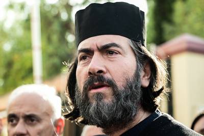 &laquo;&Kappa;&iota;&beta;&omega;&tau;ό&sigmaf; &tau;&omicron;&upsilon; &Kappa;ό&sigma;&mu;&omicron;&upsilon;&raquo;: &Tau;&eta;&nu; &kappa;&alpha;&tau;&alpha;&delta;ί&kappa;&eta; &tau;&omicron;&upsilon; &pi;. &Alpha;&nu;&tau;&omega;&nu;ί&omicron;&upsilon; &zeta;&eta;&tau;&epsilon;ί &eta; &epsilon;&iota;&sigma;&alpha;&gamma;&gamma;&epsilon;&lambda;έ&alpha;&sigmaf;