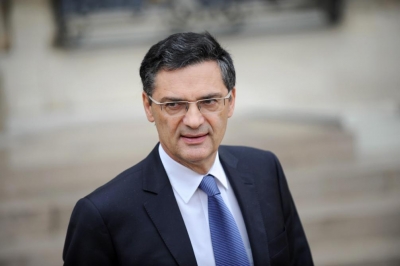 &Gamma;&alpha;&lambda;&lambda;ί&alpha;: &Pi;έ&theta;&alpha;&nu;&epsilon; &alpha;&pi;ό &kappa;&omicron;&rho;&omega;&nu;&omicron;ϊό &omicron; &pi;&rho;ώ&eta;&nu; &upsilon;&pi;&omicron;&upsilon;&rho;&gamma;ό&sigmaf; &Pi;&alpha;&tau;&rho;ί&kappa; &Nu;&tau;&epsilon;&beta;&epsilon;&tau;&zeta;&iota;ά&nu;