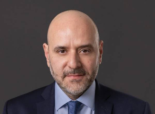 &Omicron;&lambda;&omicron;&kappa;&lambda;&eta;&rho;ώ&theta;&eta;&kappa;&epsilon; &eta; &theta;&eta;&tau;&epsilon;ί&alpha; &tau;&omicron;&upsilon; K&omega;&nu;&sigma;&tau;&alpha;&nu;&tau;ί&nu;&omicron;&upsilon; &Kappa;&alpha;&pi;&epsilon;&tau;&alpha;&nu;ά&kappa;&eta; &sigma;&tau;&eta;&nu; &pi;&rho;&omicron;&epsilon;&delta;&rho;ί&alpha; &tau;&eta;&sigmaf; IBIA