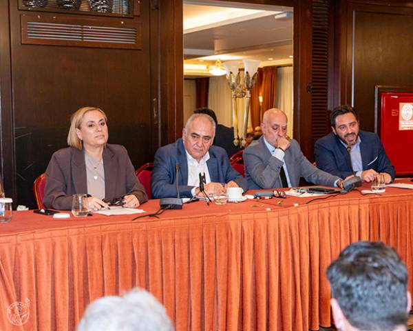 &Epsilon;&Epsilon;&Alpha; &kappa;&alpha;&iota; &Sigma;&omega;&mu;&alpha;&tau;&epsilon;ί&alpha; &Alpha;&sigma;&phi;&alpha;&lambda;&iota;&sigma;&tau;&iota;&kappa;ή&sigmaf; &Delta;&iota;&alpha;&mu;&epsilon;&sigma;&omicron;&lambda;ά&beta;&eta;&sigma;&eta;&sigmaf;: &Eta;&chi;&eta;&rho;ό &mu;ή&nu;&upsilon;&mu;&alpha; &laquo;ό&chi;&iota; &sigma;&tau;&eta; &mu;&epsilon;ί&omega;&sigma;&eta; &tau;&omega;&nu; &pi;&rho;&omicron;&mu;&eta;&theta;&epsilon;&iota;ώ&nu;&raquo; - &Pi;&alpha;&rho;&omicron;&upsilon;&sigma;ί&alpha;&sigma;&eta; &nu;&omicron;&mu;&iota;&kappa;ή&sigmaf; &gamma;&nu;&omega;&mu;&omicron;&delta;ό&tau;&eta;&sigma;&eta;&sigmaf; ό&tau;&iota; &delta;&epsilon;&nu; &epsilon;ί&nu;&alpha;&iota; &sigma;ύ&nu;&nu;&omicron;&mu;&eta;