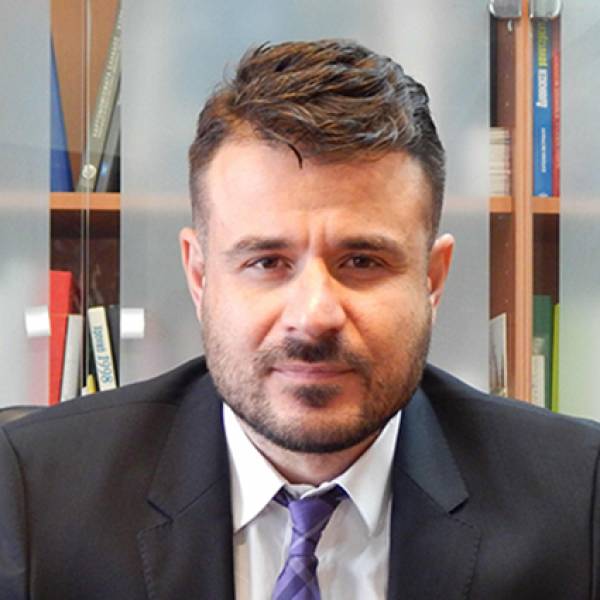 &Eta; Contract &Alpha;&Epsilon; &alpha;&sigma;&phi;&alpha;&lambda;&iota;&sigma;&tau;&iota;&kappa;ή&sigmaf; &delta;&iota;&alpha;&mu;&epsilon;&sigma;&omicron;&lambda;ά&beta;&eta;&sigma;&eta;&sigmaf; &epsilon;&iota;&sigma;έ&rho;&chi;&epsilon;&tau;&alpha;&iota; &sigma;&tau;&omicron; &Chi;&Alpha;&Kappa;