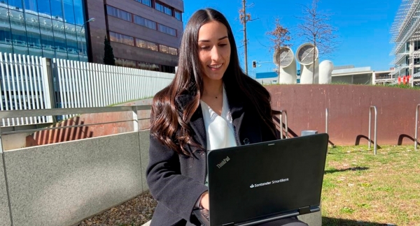 Santander and IBM to award 1,000 Digital Experience scholarships in AI and cybersecurity