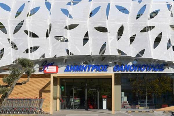 &Sigma;&omicron;ύ&pi;&epsilon;&rho; &Mu;ά&rho;&kappa;&epsilon;&tau; &Theta;&alpha;&nu;ό&pi;&omicron;&upsilon;&lambda;&omicron;&sigmaf;: &Sigma;&upsilon;&nu;&epsilon;&rho;&gamma;&alpha;&sigma;ί&alpha; &mu;&epsilon; &tau;&alpha; Marks &amp; Spencer Food