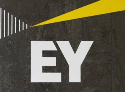 EY: &Omicron;&iota; &delta;έ&kappa;&alpha; &kappa;&omicron;&rho;&upsilon;&phi;&alpha;ί&epsilon;&sigmaf; &pi;&rho;&omicron;&kappa;&lambda;ή&sigma;&epsilon;&iota;&sigmaf; &gamma;&iota;&alpha; &tau;&iota;&sigmaf; &epsilon;&tau;&alpha;&iota;&rho;&epsilon;ί&epsilon;&sigmaf; &tau;&eta;&lambda;&epsilon;&pi;&iota;&kappa;&omicron;&iota;&nu;&omega;&nu;&iota;ώ&nu;