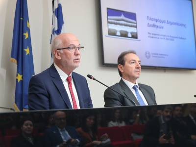 &Delta;&iota;&alpha;&theta;ή&kappa;&epsilon;&sigmaf;: &Mu;&epsilon;ί&omega;&sigma;&eta; &chi;&rho;ό&nu;&omicron;&upsilon; &delta;&eta;&mu;&omicron;&sigma;ί&epsilon;&upsilon;&sigma;&eta;&sigmaf; &alpha;&pi;ό 400 &eta;&mu;έ&rho;&epsilon;&sigmaf; &sigma;&epsilon; 7 &eta;&mu;έ&rho;&epsilon;&sigmaf;