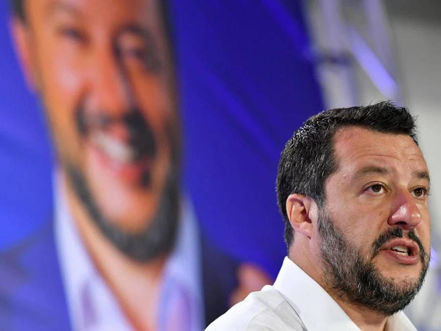 &Iota;&tau;&alpha;&lambda;ί&alpha; - &Epsilon;&upsilon;&rho;&omega;&epsilon;&kappa;&lambda;&omicron;&gamma;έ&sigmaf;: &Pi;&rho;ώ&tau;&eta; &kappa;&alpha;&iota; &mu;&epsilon; &delta;&iota;&alpha;&phi;&omicron;&rho;ά &eta; &alpha;&kappa;&rho;&omicron;&delta;&epsilon;&xi;&iota;ά &Lambda;έ&gamma;&kappa;&alpha; &tau;&omicron;&upsilon; &Sigma;&alpha;&lambda;&beta;ί&nu;&iota;