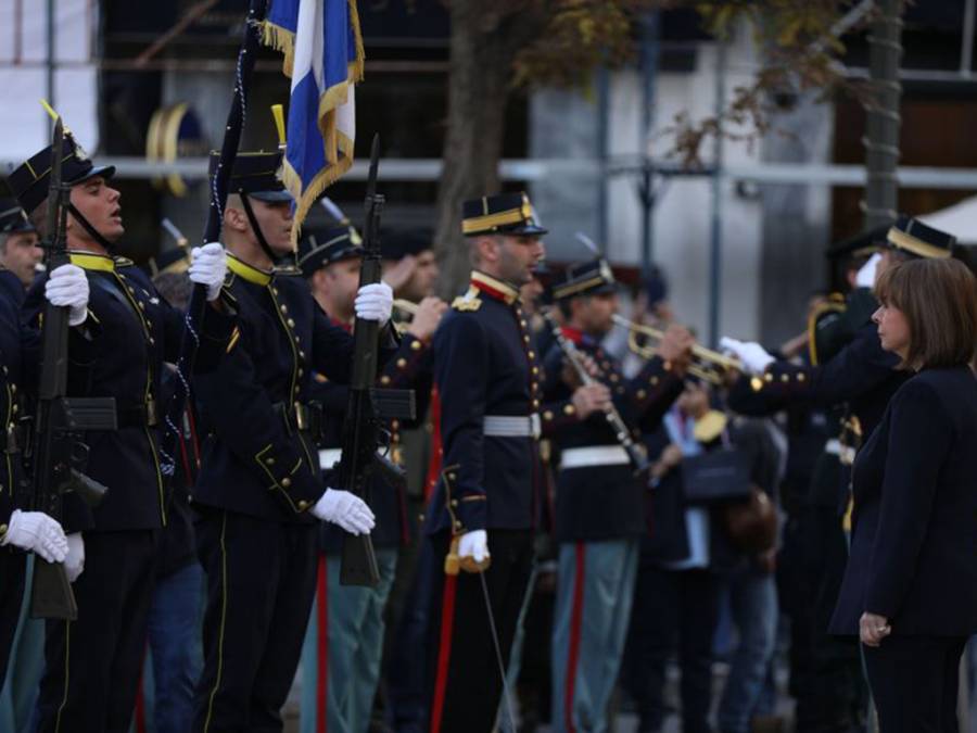 &Kappa;. &Mu;&eta;&tau;&sigma;&omicron;&tau;ά&kappa;&eta;&sigmaf;: &Omicron;&iota; Έ&nu;&omicron;&pi;&lambda;&epsilon;&sigmaf; &Delta;&upsilon;&nu;ά&mu;&epsilon;&iota;&sigmaf; &alpha;&nu;&alpha;&delta;&epsilon;&iota;&kappa;&nu;ύ&omicron;&nu;&tau;&alpha;&iota; &sigma;&epsilon; &pi;&upsilon;&lambda;ώ&nu;&alpha; &epsilon;&iota;&rho;ή&nu;&eta;&sigmaf; &kappa;&alpha;&iota; &sigma;&tau;&alpha;&theta;&epsilon;&rho;ό&tau;&eta;&tau;&alpha;&sigmaf; &sigma;&tau;&eta; &Nu;&Alpha; &Mu;&epsilon;&sigma;ό&gamma;&epsilon;&iota;&omicron;