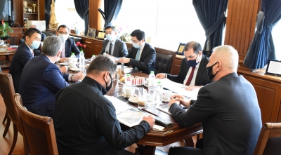 &Omicron;&Lambda;&Pi; &Alpha;.&Epsilon;. / Cosco Shipping: Έ&nu;&alpha; &nu;έ&omicron; &sigma;ύ&gamma;&chi;&rho;&omicron;&nu;&omicron; &Pi;ά&rho;&kappa;&omicron; &mu;&epsilon; &mu;&iota;&alpha; &Pi;&rho;ό&tau;&upsilon;&pi;&eta; &Pi;&alpha;&iota;&delta;&iota;&kappa;ή &Chi;&alpha;&rho;ά &kappa;&alpha;&iota; &pi;&omicron;&delta;&eta;&lambda;&alpha;&tau;ό&delta;&rho;&omicron;&mu;&omicron; &gamma;&iota;&alpha; &tau;&omicron;&nu; &Delta;ή&mu;&omicron; &Pi;&epsilon;&iota;&rho;&alpha;&iota;ά