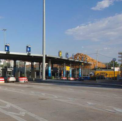 &Pi;&alpha;&rho;&alpha;&iota;&tau;ή&theta;&eta;&kappa;&epsilon; &omicron; &Delta;&iota;&epsilon;&upsilon;&theta;ύ&nu;&omega;&nu; &Sigma;ύ&mu;&beta;&omicron;&upsilon;&lambda;&omicron;&sigmaf; &tau;&eta;&sigmaf; &Alpha;&tau;&tau;&iota;&kappa;ή&sigmaf; &Omicron;&delta;&omicron;ύ, &Beta;&alpha;&sigma;ί&lambda;&eta;&sigmaf; &Chi;&alpha;&lambda;&kappa;&iota;ά&sigmaf;