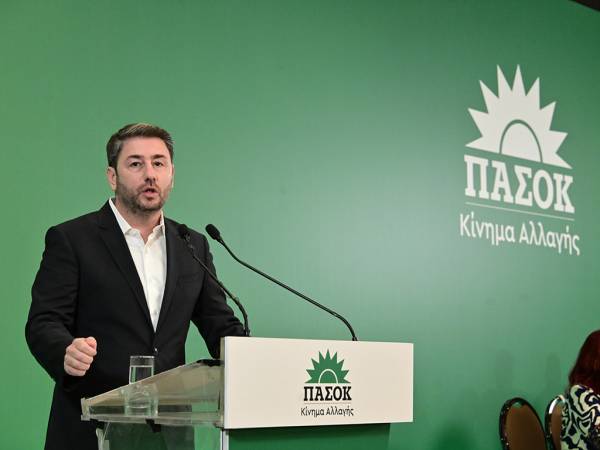 &Nu;ί&kappa;&omicron;&sigmaf; &Alpha;&nu;&delta;&rho;&omicron;&upsilon;&lambda;ά&kappa;&eta;&sigmaf;: &Sigma;&tau;&iota;&sigmaf; 6 &Omicron;&kappa;&tau;&omega;&beta;&rho;ί&omicron;&upsilon; &omicron;&iota; &epsilon;&kappa;&lambda;&omicron;&gamma;έ&sigmaf; &sigma;&tau;&omicron; &Pi;&Alpha;&Sigma;&Omicron;&Kappa;