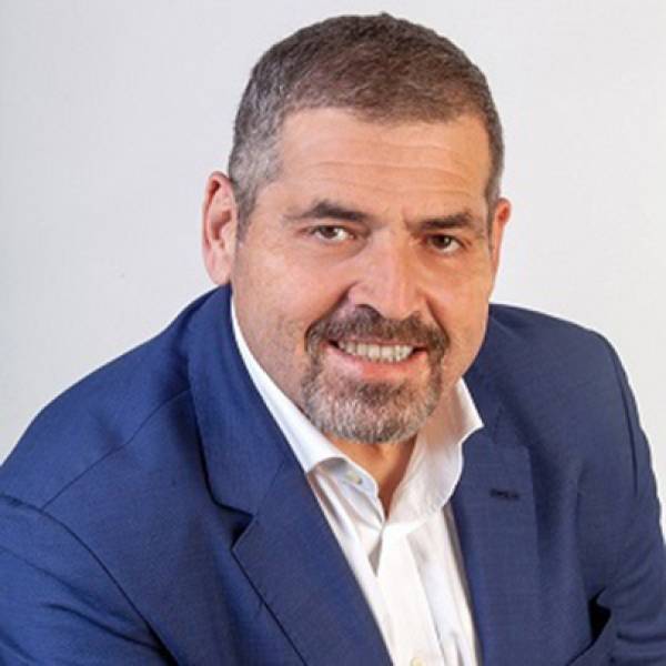 &Nu;έ&omicron;&sigmaf; &Delta;&iota;&epsilon;&upsilon;&theta;ύ&nu;&omega;&nu; &Sigma;ύ&mu;&beta;&omicron;&upsilon;&lambda;&omicron;&sigmaf; &tau;&eta;&sigmaf; DB Schenker AE &omicron; &Sigma;&tau;έ&phi;&alpha;&nu;&omicron;&sigmaf; &Alpha;&gamma;&iota;ό&pi;&omicron;&upsilon;&lambda;&omicron;&sigmaf;