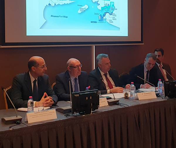 &Omicron;&Lambda;&Pi; &Alpha;.&Epsilon;.: &Sigma;&upsilon;&nu;&omicron;&lambda;&iota;&kappa;ά έ&sigma;&omicron;&delta;&alpha; 250,8 &epsilon;&kappa;&alpha;&tau;. &tau;&omicron; 2025 - &Sigma;&tau;&alpha; 132,3 &epsilon;&kappa;&alpha;&tau;. &epsilon;&upsilon;&rho;ώ &tau;&alpha; EBITDA