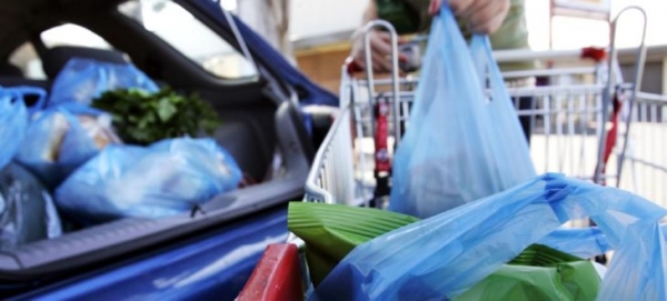 Έ&rho;&chi;&epsilon;&tau;&alpha;&iota; &nu;έ&omicron; &chi;&alpha;&rho;ά&tau;&sigma;&iota; &sigma;&tau;&iota;&sigmaf; &pi;&lambda;&alpha;&sigma;&tau;&iota;&kappa;έ&sigmaf; &sigma;&alpha;&kappa;&omicron;ύ&lambda;&epsilon;&sigmaf; - &Theta;&alpha; &pi;&lambda;&eta;&rho;ώ&nu;&omicron;&upsilon;&mu;&epsilon; &kappa;&alpha;&iota; &alpha;&upsilon;&tau;έ&sigmaf; &pi;&omicron;&upsilon; &delta;ί&nu;&omicron;&upsilon;&nu; &pi;&epsilon;&rho;ί&pi;&tau;&epsilon;&rho;&alpha; &kappa;&alpha;&iota; &lambda;&alpha;&iota;&kappa;έ&sigmaf; &alpha;&gamma;&omicron;&rho;έ&sigmaf;
