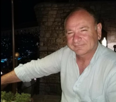 &Pi;έ&theta;&alpha;&nu;&epsilon; &alpha;&pi;ό &kappa;&omicron;&rho;&omega;&nu;&omicron;ϊό &omicron; &pi;&rho;ό&epsilon;&delta;&rho;&omicron;&sigmaf; &tau;&omicron;&upsilon; &Beta;&iota;&omicron;&tau;&epsilon;&chi;&nu;&iota;&kappa;&omicron;ύ &Epsilon;&pi;&iota;&mu;&epsilon;&lambda;&eta;&tau;&eta;&rho;ί&omicron;&upsilon; &Pi;&epsilon;&iota;&rho;&alpha;&iota;ά, &Alpha;&nu;&delta;&rho;&iota;&alpha;&nu;ό&sigmaf; &Mu;&iota;&chi;ά&lambda;&alpha;&rho;&omicron;&sigmaf;