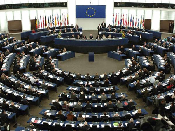 &Pi;&rho;ώ&tau;&eta; &phi;&omicron;&rho;ά &Tau;&omicron;&upsilon;&rho;&kappa;&omicron;&kappa;ύ&pi;&rho;&iota;&omicron;&sigmaf; &sigma;&tau;&eta;&nu; &Epsilon;&upsilon;&rho;&omega;&beta;&omicron;&upsilon;&lambda;ή