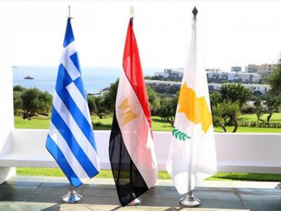 &Alpha;ύ&rho;&iota;&omicron; &sigma;&tau;&eta; &Lambda;&epsilon;&upsilon;&kappa;&omega;&sigma;ί&alpha; &eta; 8&eta; &Tau;&rho;&iota;&mu;&epsilon;&rho;ή&sigmaf; &Kappa;ύ&pi;&rho;&omicron;&upsilon;- &Epsilon;&lambda;&lambda;ά&delta;&alpha;&sigmaf;- &Alpha;&iota;&gamma;ύ&pi;&tau;&omicron;&upsilon;