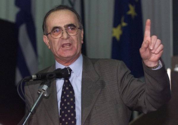 &Alpha;&pi;&epsilon;&beta;ί&omega;&sigma;&epsilon; &omicron; &pi;&rho;ώ&eta;&nu; &upsilon;&pi;&omicron;&upsilon;&rho;&gamma;ό&sigmaf; &Gamma;&iota;ώ&rho;&gamma;&omicron;&sigmaf; &Delta;&alpha;&sigma;&kappa;&alpha;&lambda;ά&kappa;&eta;&sigmaf;