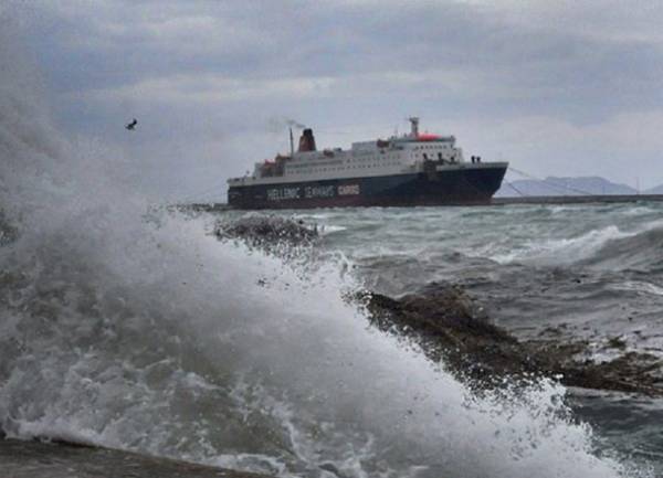 &Kappa;&alpha;&nu;&omicron;&nu;&iota;&kappa;ά &alpha;&pi;ό &tau;&omicron; &mu;&epsilon;&sigma;&eta;&mu;έ&rho;&iota; &tau;&alpha; &delta;&rho;&omicron;&mu;&omicron;&lambda;ό&gamma;&iota;&alpha; &pi;&lambda;&omicron;ί&omega;&nu; &alpha;&pi;ό &Pi;&epsilon;&iota;&rho;&alpha;&iota;ά &kappa;&alpha;&iota; &Lambda;&alpha;ύ&rho;&iota;&omicron; - A&pi;&alpha;&gamma;ό&rho;&epsilon;&upsilon;&sigma;&eta; &alpha;&pi;ό&pi;&lambda;&omicron;&upsilon; &alpha;&pi;ό &Rho;&alpha;&phi;ή&nu;&alpha;