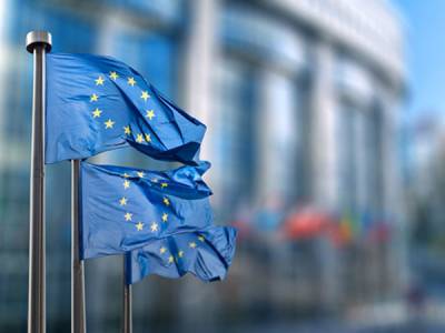 &Eta; &Epsilon;&Epsilon; &pi;&rho;&omicron;&kappa;ή&rho;&upsilon;&xi;&epsilon; &tau;&omicron;&nu; &pi;&rho;ώ&tau;&omicron; &tau;&eta;&sigmaf; &delta;&iota;&epsilon;&theta;&nu;ή &delta;&iota;&alpha;&gamma;&omega;&nu;&iota;&sigma;&mu;ό &gamma;&iota;&alpha; &kappa;&omicron;&iota;&nu;έ&sigmaf; &alpha;&gamma;&omicron;&rho;έ&sigmaf; &phi;&upsilon;&sigma;&iota;&kappa;&omicron;ύ &alpha;&epsilon;&rho;ί&omicron;&upsilon; 11,6 &delta;&iota;&sigma;. &kappa;.&mu;.