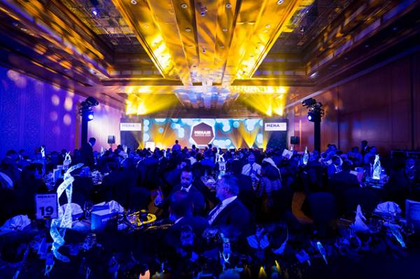 Aon Middle East Named Broker/Distributor Of The Year At 2022 MENA Insurance Review Awards