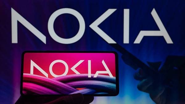 Nokia: 14.000 &alpha;&pi;&omicron;&lambda;ύ&sigma;&epsilon;&iota;&sigmaf; &mu;&epsilon;&tau;ά &tau;&alpha; &alpha;&pi;&omicron;&gamma;&omicron;&eta;&tau;&epsilon;&upsilon;&tau;&iota;&kappa;ά &kappa;έ&rho;&delta;&eta; &tau;&rho;&iota;&mu;ή&nu;&omicron;&upsilon;