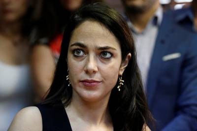 &Delta;. &Mu;&iota;&chi;&alpha;&eta;&lambda;ί&delta;&omicron;&upsilon;: Έ&nu;&tau;&alpha;&xi;&eta; &tau;&omega;&nu; &alpha;&sigma;&upsilon;&nu;ό&delta;&epsilon;&upsilon;&tau;&omega;&nu; &alpha;&nu;&eta;&lambda;ί&kappa;&omega;&nu; &sigma;&tau;&omicron; &Epsilon;&theta;&nu;&iota;&kappa;ό &Sigma;ύ&sigma;&tau;&eta;&mu;&alpha; &Alpha;&nu;&alpha;&delta;&omicron;&chi;ή&sigmaf; &kappa;&alpha;&iota; &Upsilon;&iota;&omicron;&theta;&epsilon;&sigma;ί&alpha;&sigmaf;