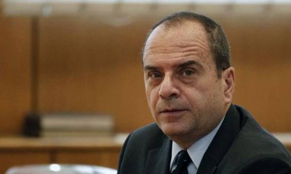 &Rho;ά&mu;&mu;&omicron;&sigmaf;: &Pi;&rho;&omicron;&sigma;&beta;&lambda;&eta;&tau;&iota;&kappa;ό &gamma;&iota;&alpha; &tau;&eta;&nu; &tau;&iota;&mu;ή &kappa;&alpha;&iota; &tau;&eta;&nu; &upsilon;&pi;ό&lambda;&eta;&psi;ή &mu;&omicron;&upsilon; ό&tau;&iota; &phi;&iota;&lambda;&omicron;&delta;&omicron;&xi;ώ &nu;&alpha; &pi;&alpha;ί&xi;&omega; &rho;ό&lambda;&omicron; &pi;&omicron;&lambda;&iota;&tau;&iota;&kappa;&omicron;ύ &pi;&alpha;&rho;ά&gamma;&omicron;&nu;&tau;&alpha;