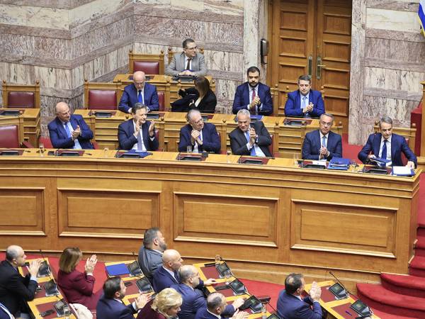 &Kappa;&alpha;&tau;&alpha;&tau;έ&theta;&eta;&kappa;&epsilon; &eta; &pi;&rho;ό&tau;&alpha;&sigma;&eta; &delta;&upsilon;&sigma;&pi;&iota;&sigma;&tau;ί&alpha;&sigmaf; &kappa;&alpha;&tau;ά &tau;&eta;&sigmaf; &kappa;&upsilon;&beta;έ&rho;&nu;&eta;&sigma;&eta;&sigmaf;
